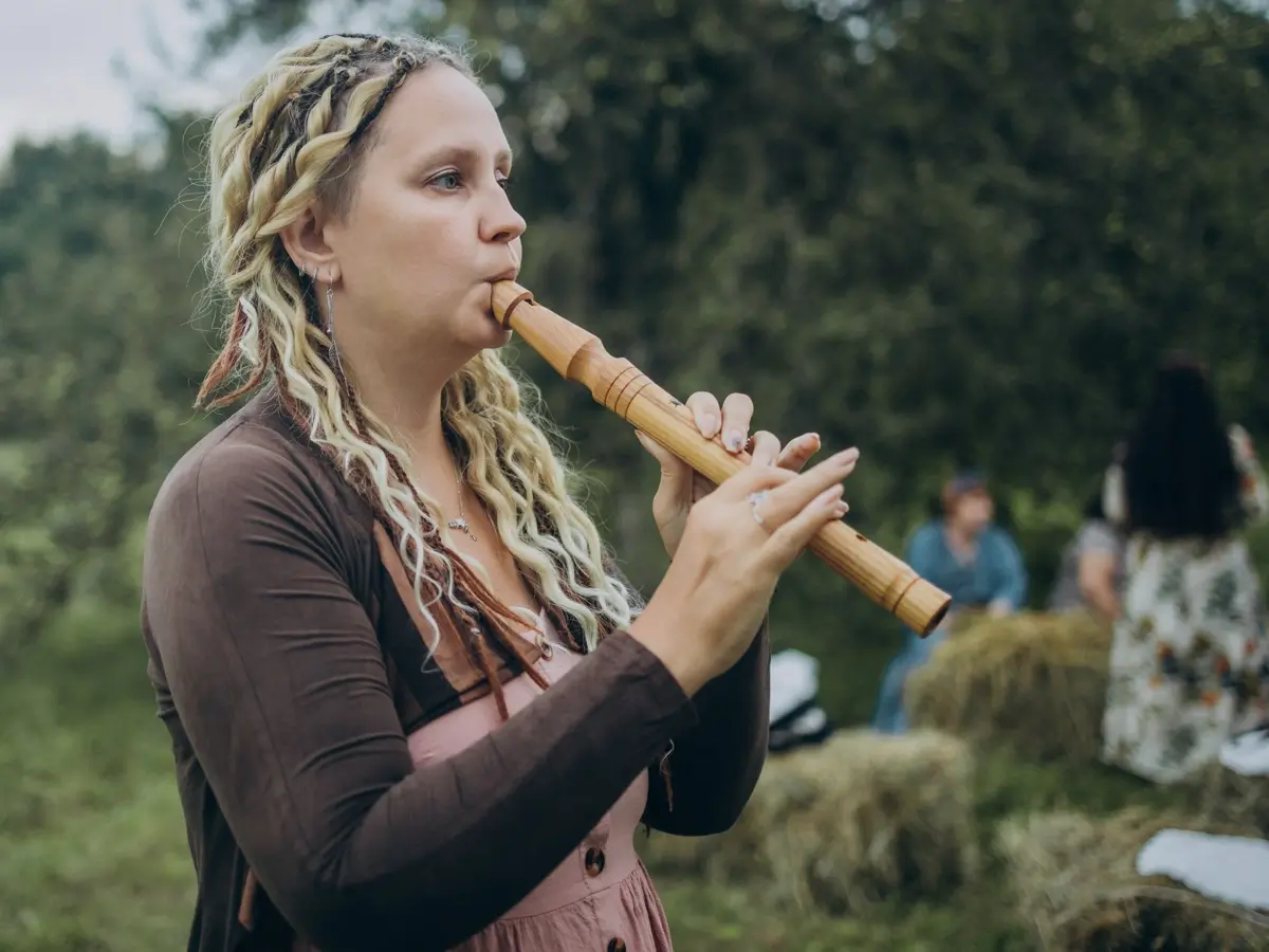Мастер-класс по игре на народных флейтах