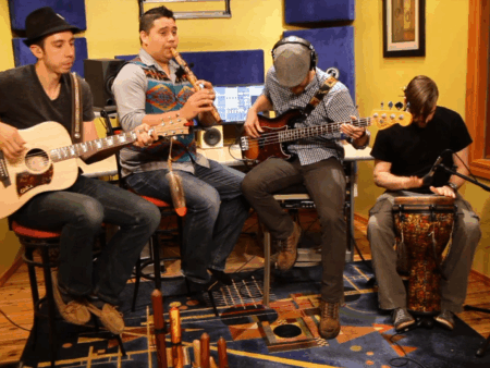 Брэд Клонч - американский музыкант